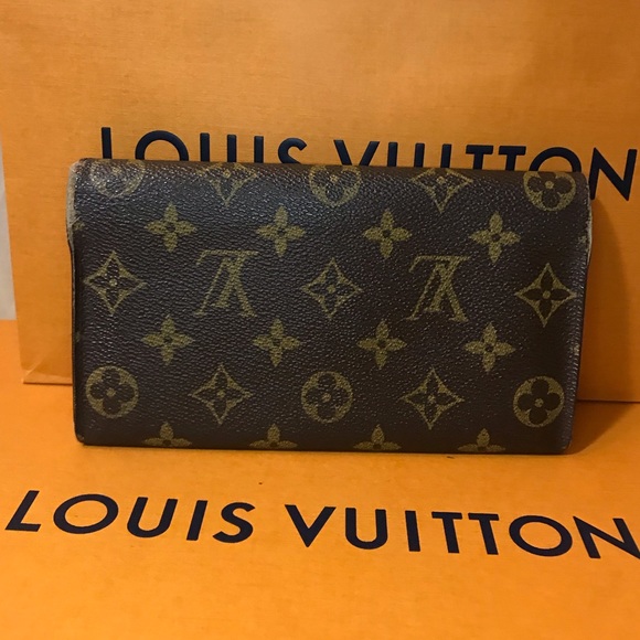 AUTH Louis Vuitton Sarah Wallet TH0949 - Picture 2 of 8